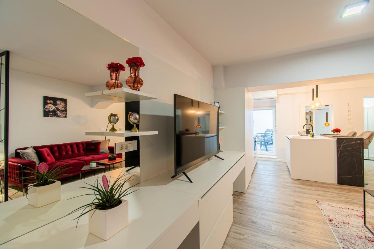 Flexible Selfcheckins 45 - Zagreb - New - Center Apartment Ngoại thất bức ảnh