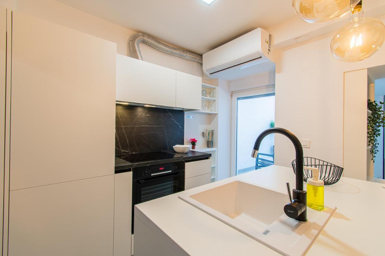 Flexible Selfcheckins 45 - Zagreb - New - Center Apartment Ngoại thất bức ảnh