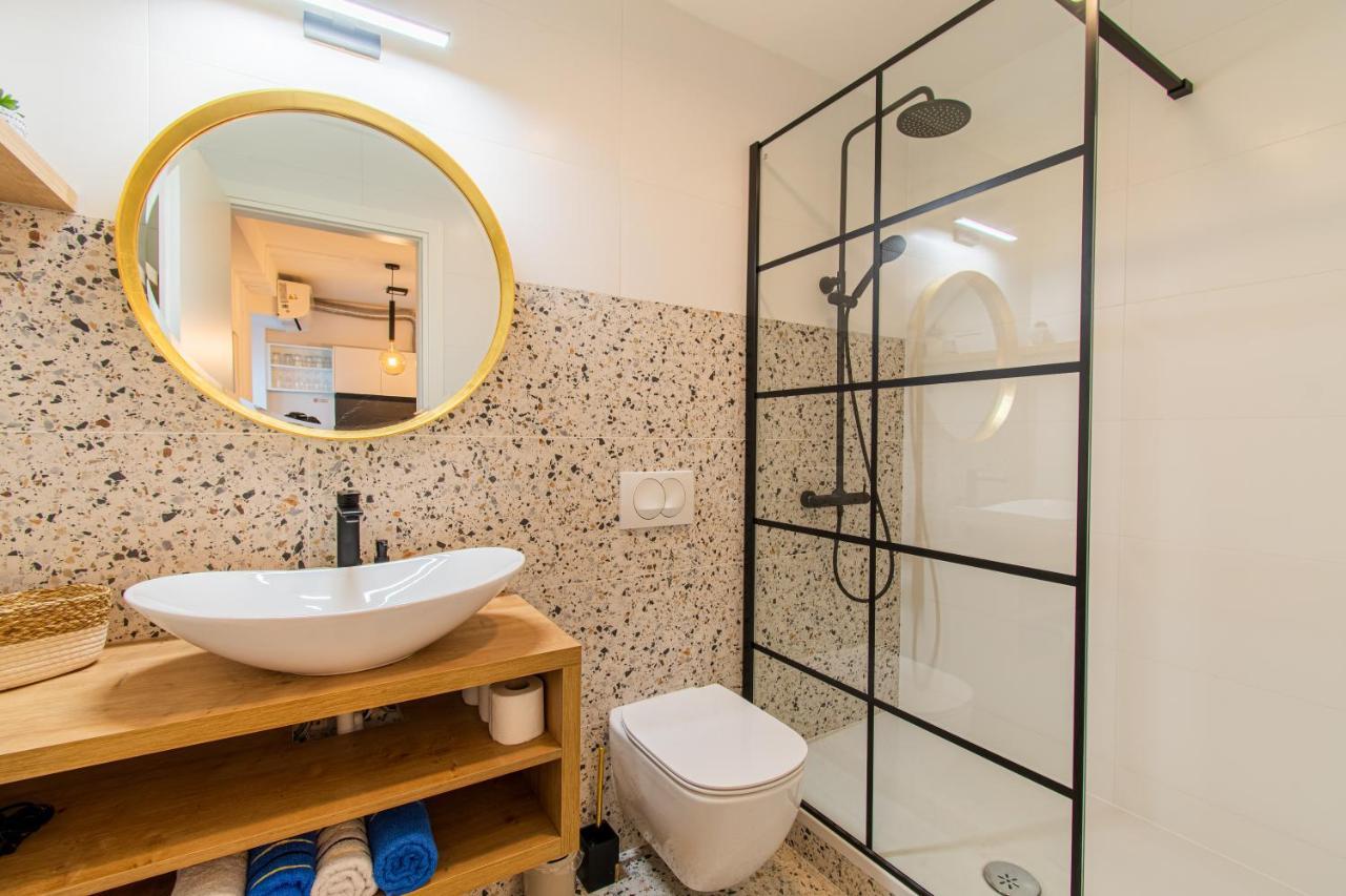 Flexible Selfcheckins 45 - Zagreb - New - Center Apartment Ngoại thất bức ảnh