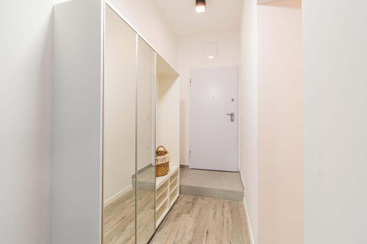 Flexible Selfcheckins 45 - Zagreb - New - Center Apartment Ngoại thất bức ảnh